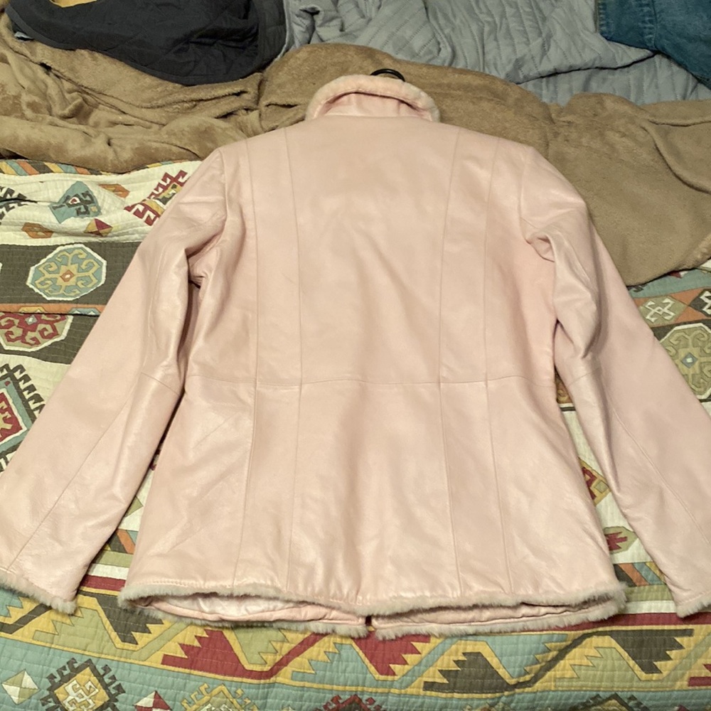 Pink leather jacket - Picture 5 of 7